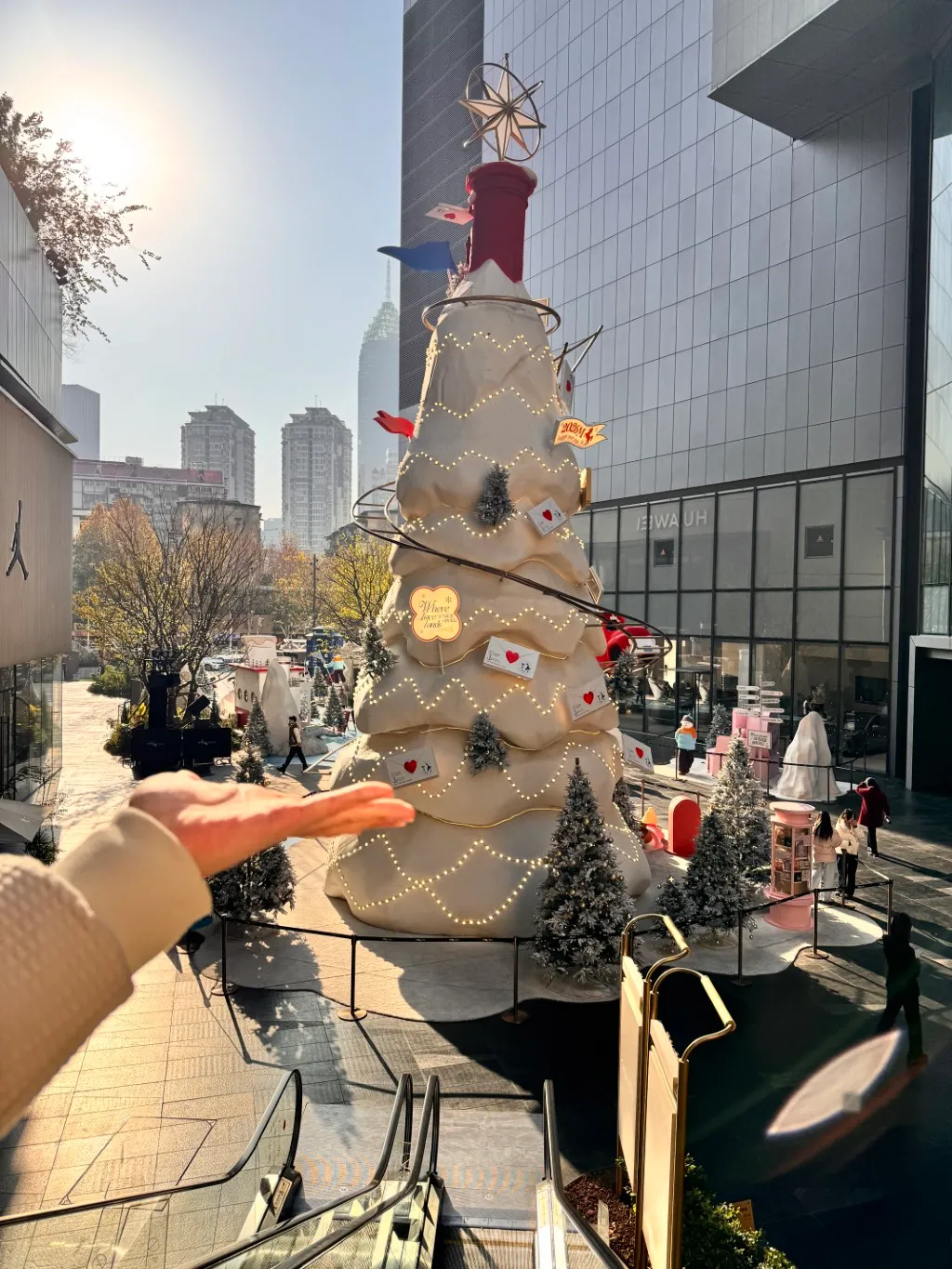 圣诞树 @ Wuhan MixC